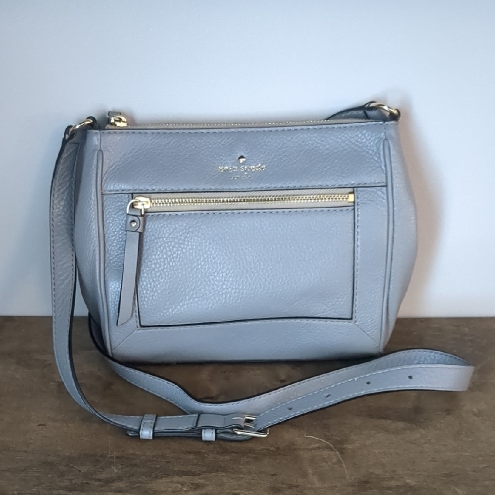 Kate Spade Gray Pebbled Leather Crossbody Bag Adjustable Strap Gold Hardware